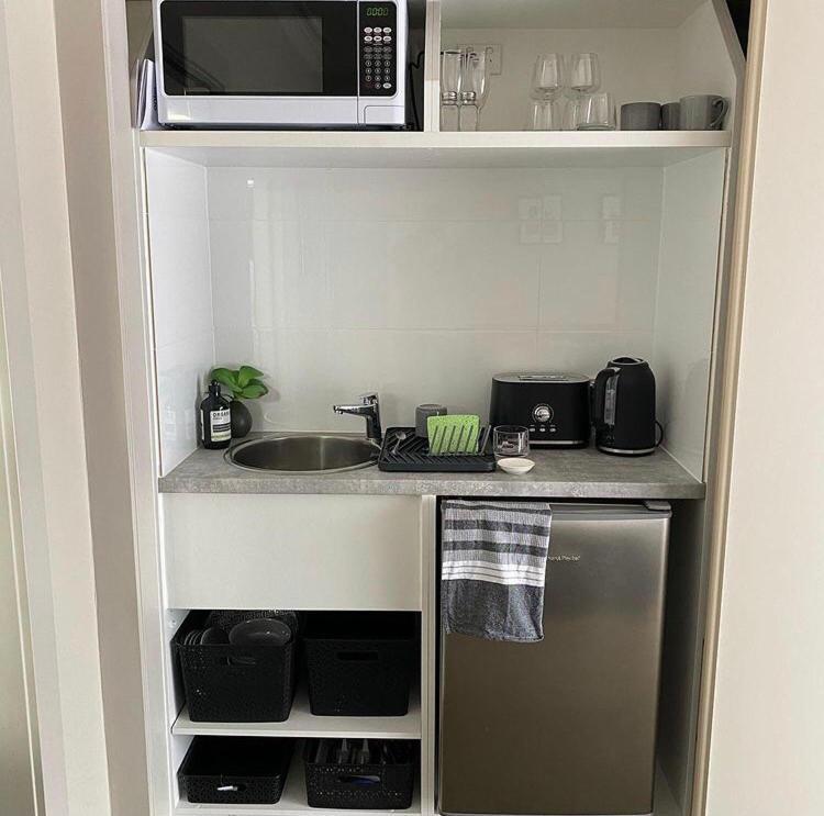 L'Ecole Private Studio-Apartment By My Lodgingfy Moorabbin Eksteriør bilde